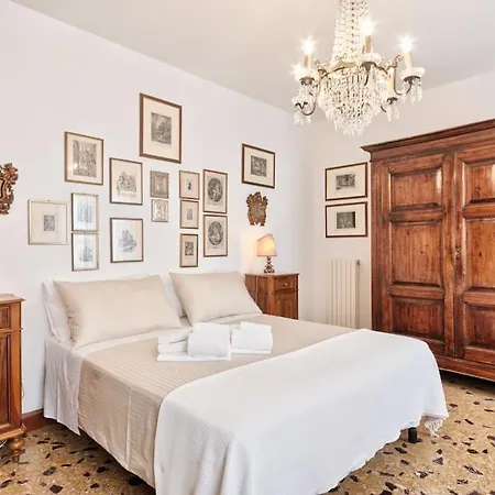 San Marco Bell Tower House Apartamento Venecia