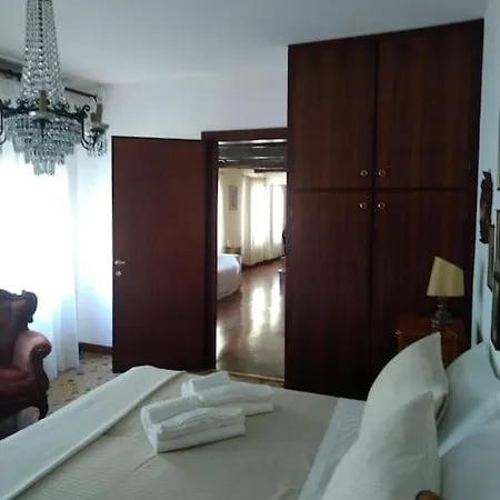 San Marco Bell Tower House Apartamento Venecia