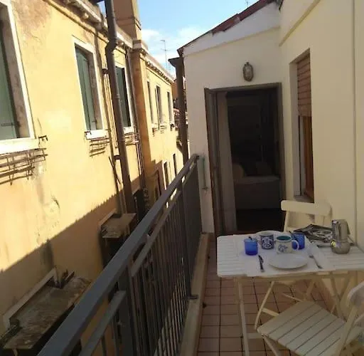 San Marco Bell Tower House Apartment