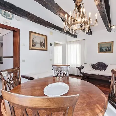 San Marco Bell Tower House * Venedig