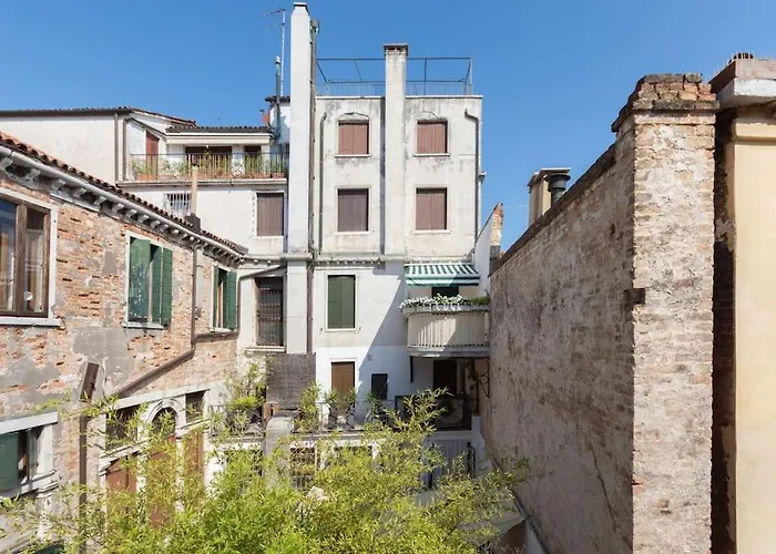 Apartmán San Marco Bell Tower House *